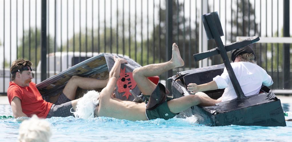Garces canoe race