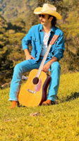 CESAREO GARASA: Musician plays Buck Owens by way of Brazil
